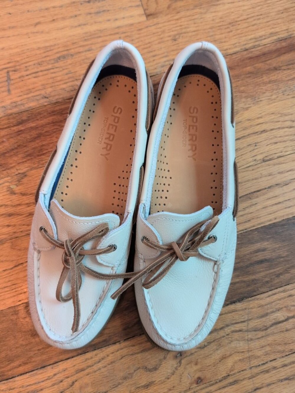 Authentic Original™ Sperry 2 Eye Boat Shoe Sz 7.5 NWOT